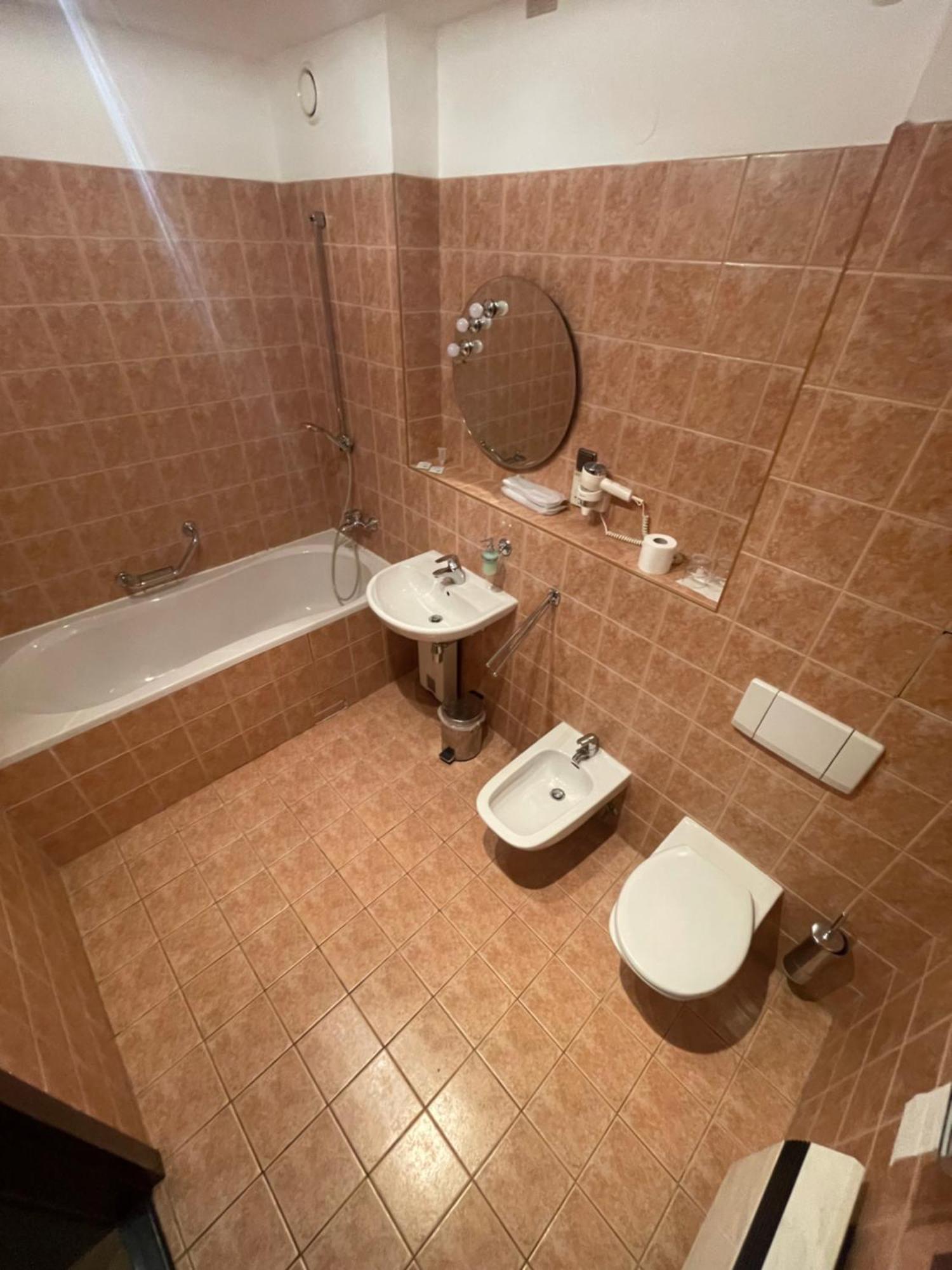 Hotel Bravo Ceska Trebova Kültér fotó