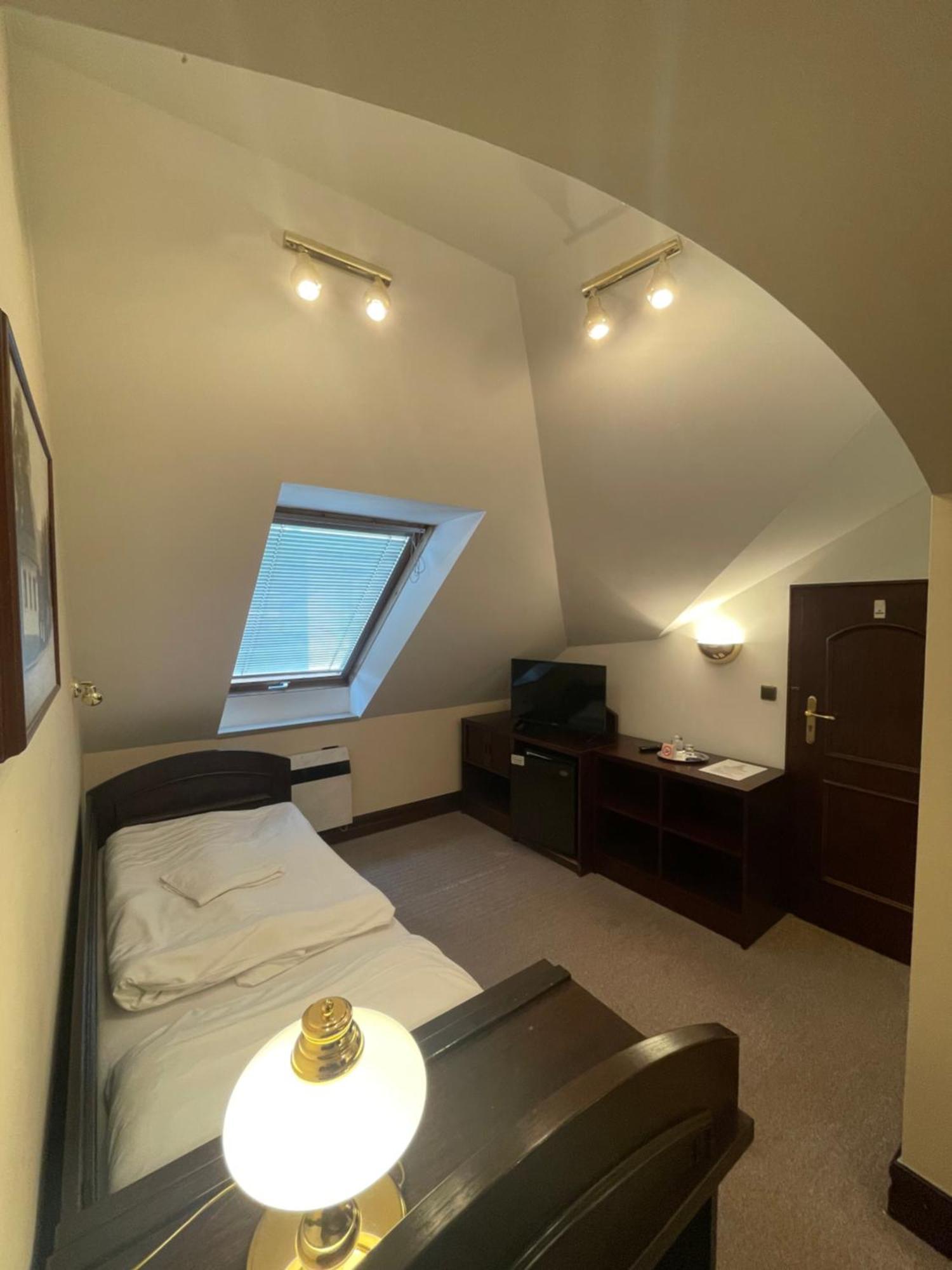 Hotel Bravo Ceska Trebova Kültér fotó