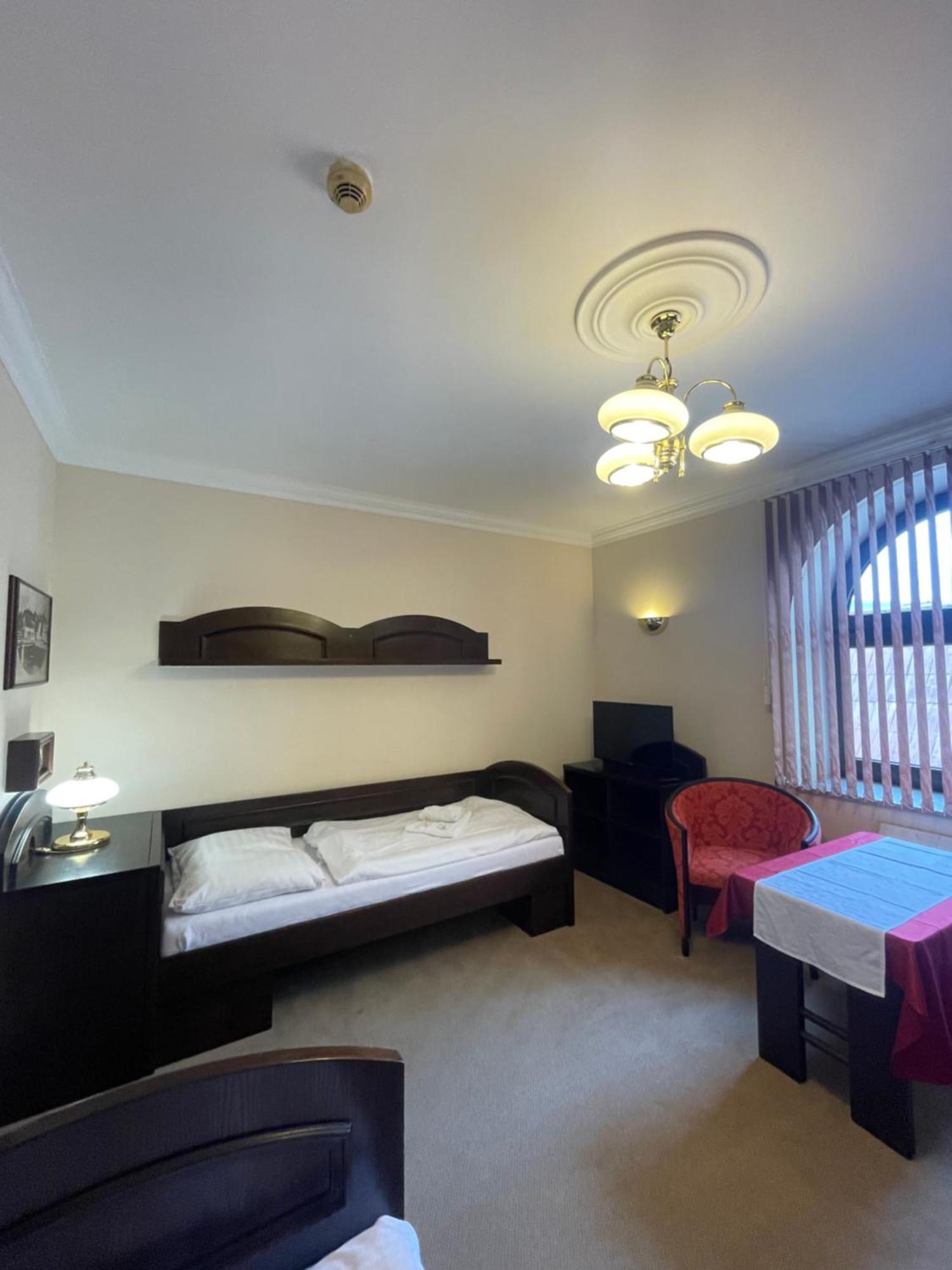 Hotel Bravo Ceska Trebova Kültér fotó